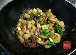 肉末烧土豆的做法图解13