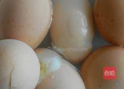 糖醋排骨虎皮蛋的做法图解3