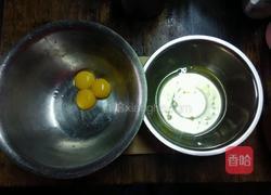 黑白果干蛋糕的做法图解1