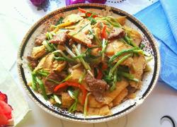 油豆腐炒蒜苗