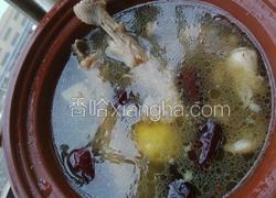 板粟红枣老母鸡汤