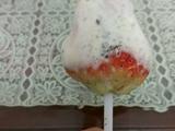 草莓奶盖。