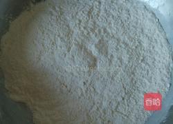 香蘇猪肉馅饼的做法图解1