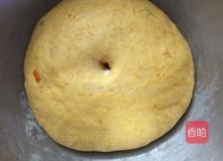 玫瑰南瓜馒头的做法图解2