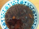 银耳黑豆糖水