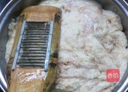 炸丸子的做法图解2