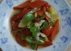 青红翠瓜肉片