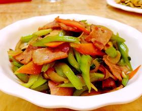 培根芹菜炒杂蔬[图]