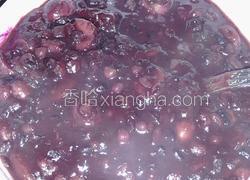 桂圆红枣红豆紫米莲子粥