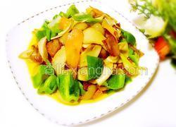 杏鲍菇炒五花肉