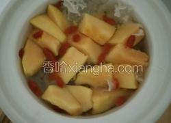 丰胸木瓜银耳汤