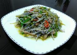 绿豆芽炒肉丝