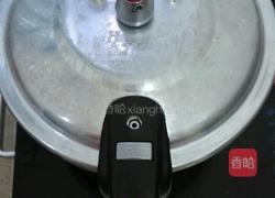 鸡翅炖蘑菇的做法图解6