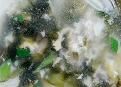 瘦肉紫菜蛋花娃娃菜汤