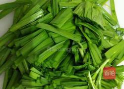 韭菜肉沫炒面的做法图解1