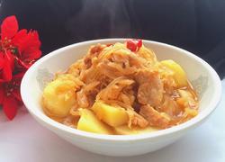 酸菜炖五花肉粉条