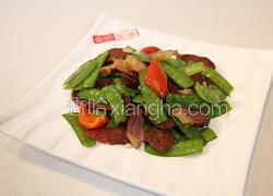 荷兰豆炒腊味