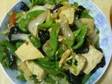 辣椒炒冻豆腐