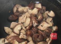 香菇炒肉片的做法图解4