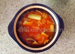 辣白菜干豆腐汤