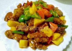 菠萝咕噜肉