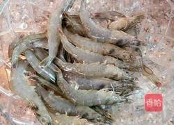 白灼虾的做法图解1