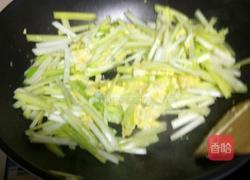 韭黄炒蛋的做法图解2