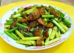 腊肉炒蒜苔
