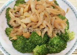 虾仁炒西兰花