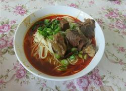 5分钟完成地道重庆小面牛肉面