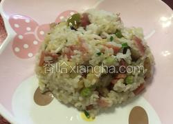 土豆香肠腊肉焖饭