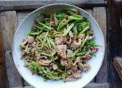 芹菜香炒肉丝