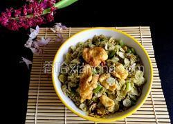 榆钱蛋炒饭