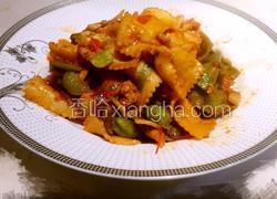 肉沫蚕豆鲜香蝴蝶面