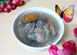 五指毛桃煲筒骨汤