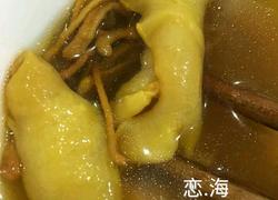 自创鳕花排骨养颜汤（鳕鱼胶炖虫草花排骨）