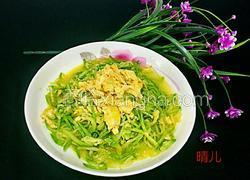 西葫芦炒土鸡蛋
