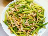 蒜苔肉丝