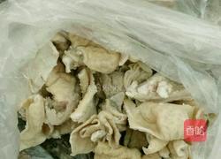 猪头肉肠子炖腊豆腐的做法图解3