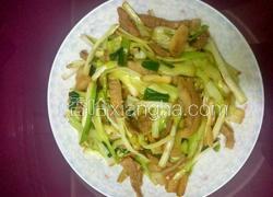 韭黄炒肉丝