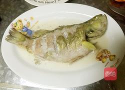柠香清蒸鲈鱼的做法图解7