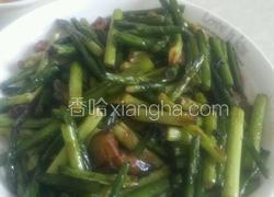 腊肉炒蒜薹