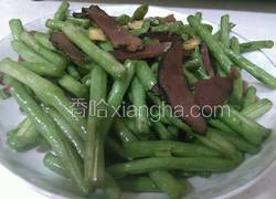 湖南熏腊肉炒豆角