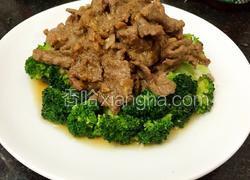 牛肉拌西兰花