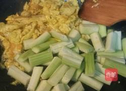 丝瓜炒蛋的做法图解5