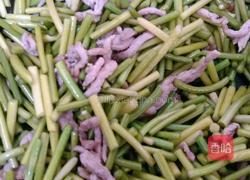 蒜苔炒肉丝的做法图解5
