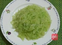 凉拌莴笋丝的做法图解3