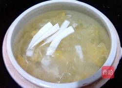 椰子银耳炖冰糖的做法图解3