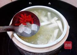 椰子银耳炖冰糖的做法图解6