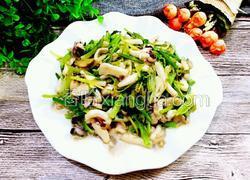 芹菜炒乌贼